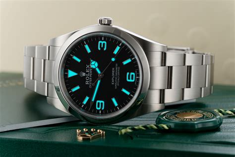 rolex explorer 39mm 214270.